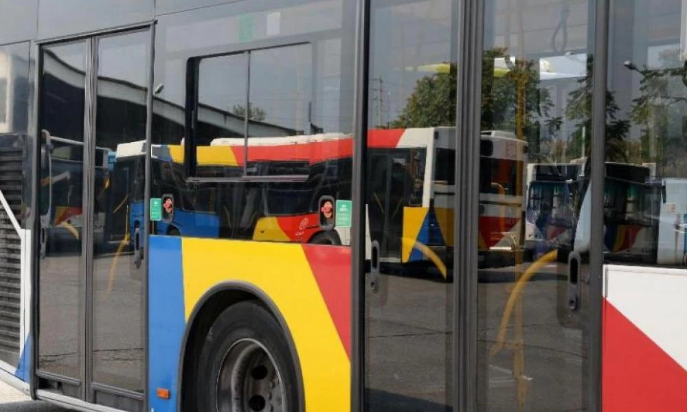 Θεσσαλονίκη: Άνδρας κατέρρευσε μέσα σε λεωφορείο του ΟΑΣΘ